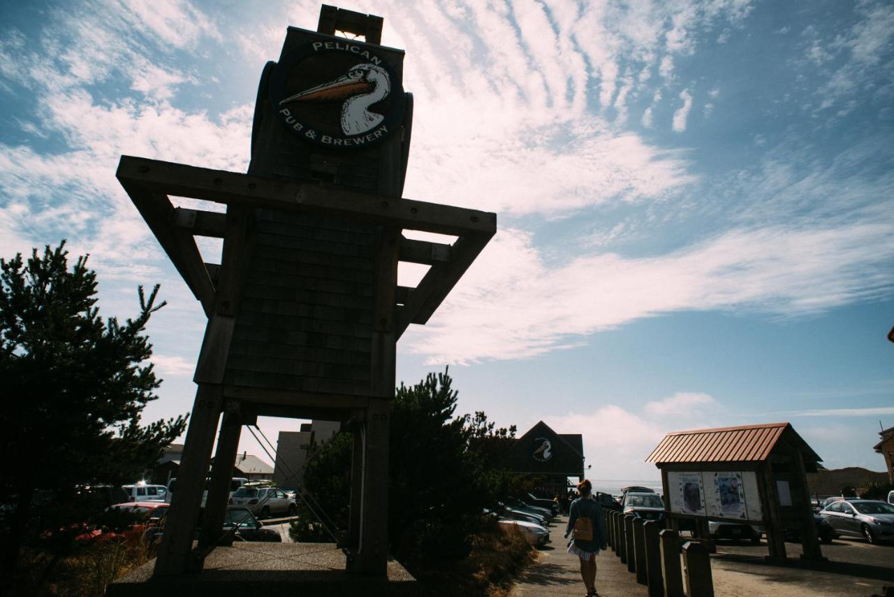 Hart'S Camp Airstream Hotel & Rv Park Pacific City Exterior photo