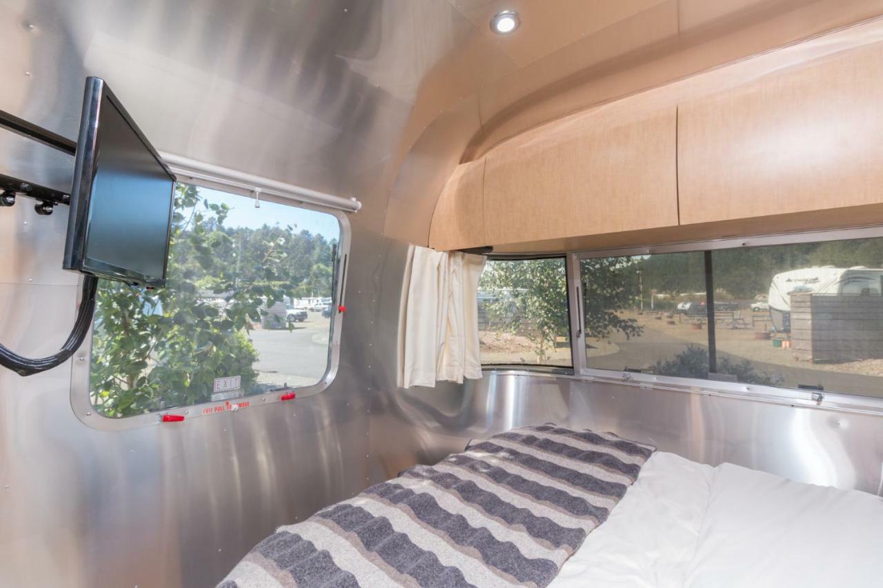Hart'S Camp Airstream Hotel & Rv Park Pacific City Exterior photo