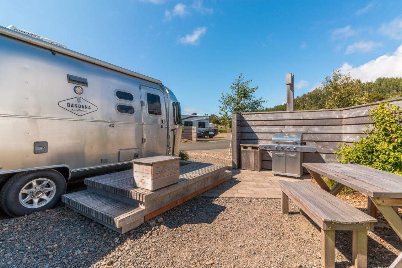 Hart'S Camp Airstream Hotel & Rv Park Pacific City Exterior photo