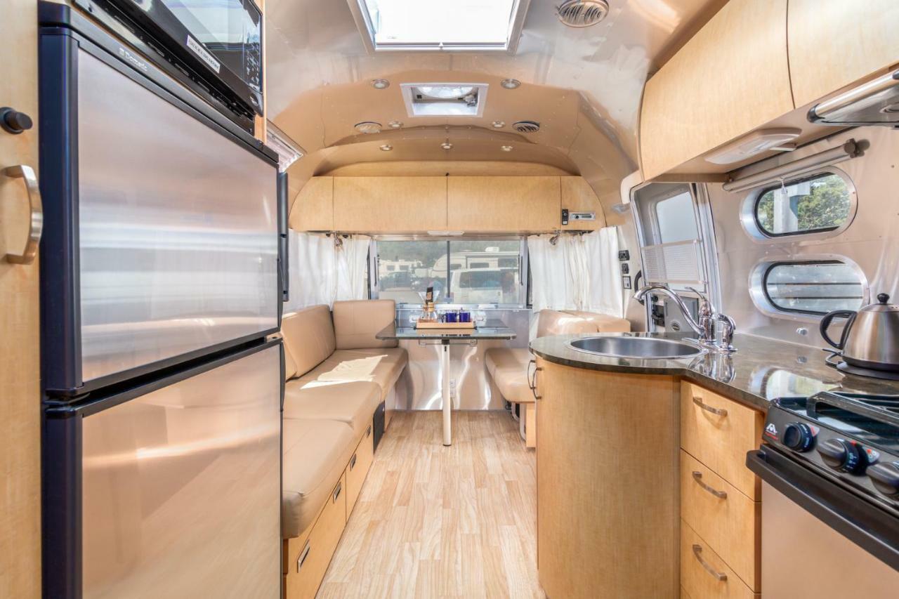 Hart'S Camp Airstream Hotel & Rv Park Pacific City Exterior photo